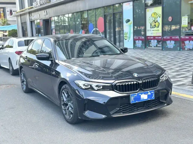 BMW 3 Series — Фото автомобиля 3