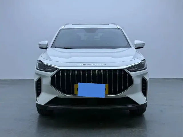 Jetour X70 Plus — Фото автомобиля 2