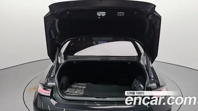 Hyundai Ioniq 6 — Фото автомобиля 26