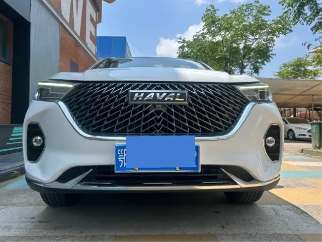Haval M6 — Фото автомобиля 4