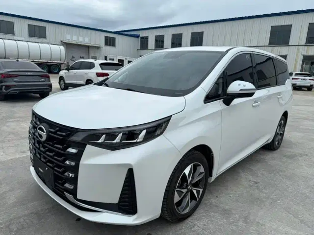 Фотография автомобиля — GAC Trumpchi M6