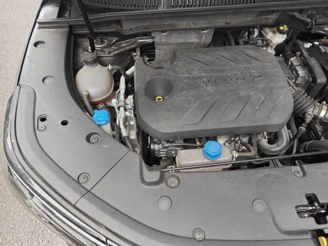 Changan CS75 Plus — Фото автомобиля 18