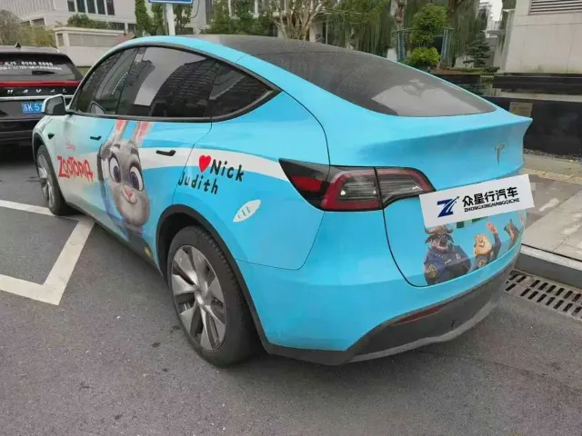 Tesla Model Y — Фото автомобиля 8