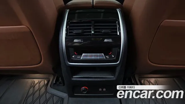 BMW X7 — Фото автомобиля 5