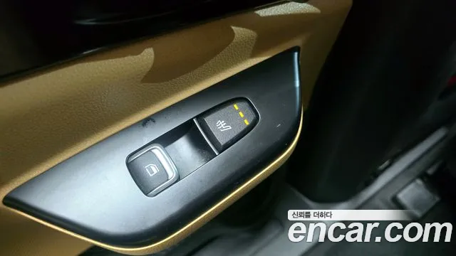 Kia Canival — Фото автомобиля 18