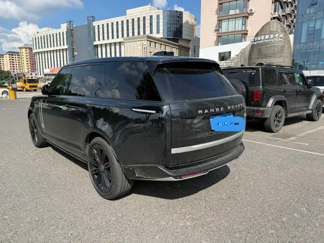 Land Rover Range Rover — Фото автомобиля 3