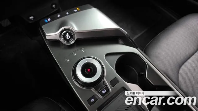 Kia EV6 — Фото автомобиля 12