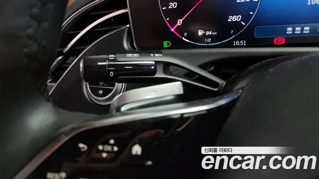Mercedes-Benz E-Class — Фото автомобиля 15