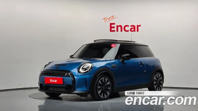 Фотография автомобиля — MINI Cooper