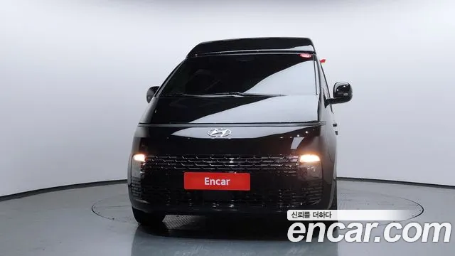 Hyundai Staria Staria 4WD Лимузин (Спецкузов) — Фото автомобиля 3