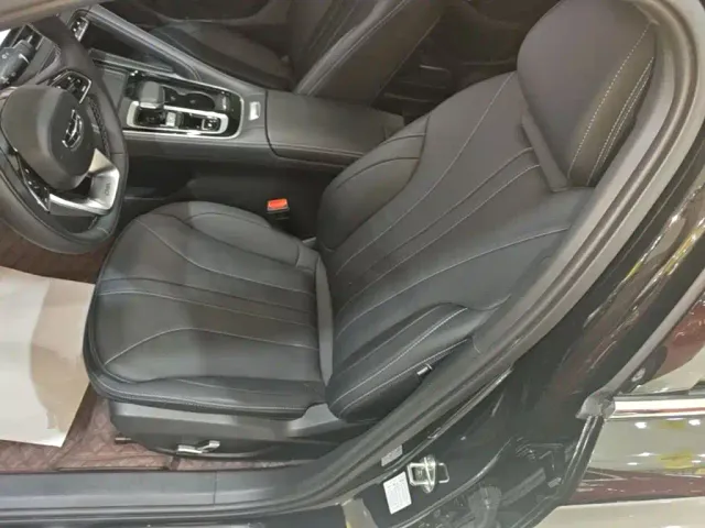 Geely Xingrui — Фото автомобиля 14
