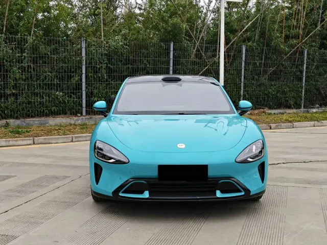 Xiaomi SU7 — Фото автомобиля 2