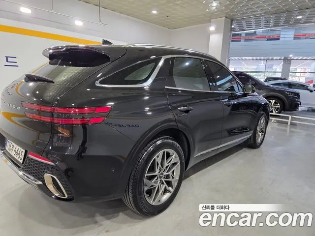 Genesis GV70 2.5T Бензин 2WD — Фото автомобиля 11