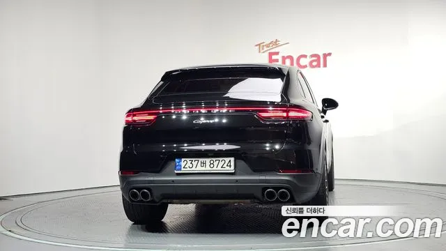 Porsche Cayenne — Фото автомобиля 4