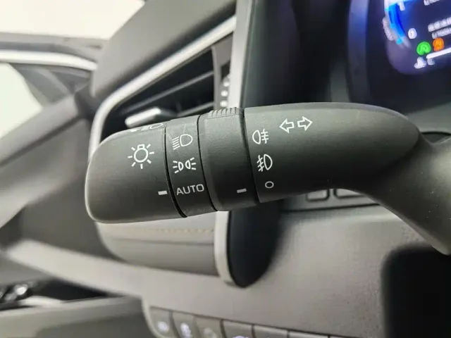 Toyota Camry — Фото автомобиля 21