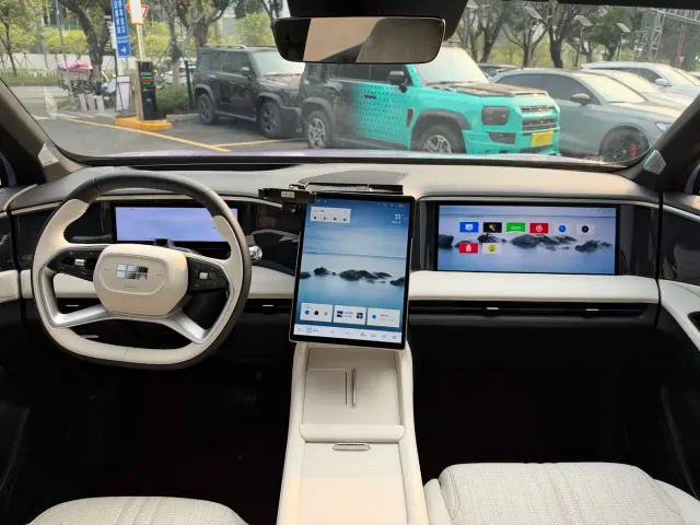 Geely Galaxy L7 — Фото автомобиля 8