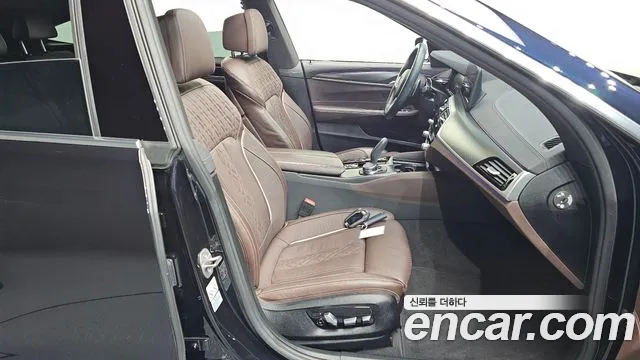 BMW Gran Turismo — Фото автомобиля 24