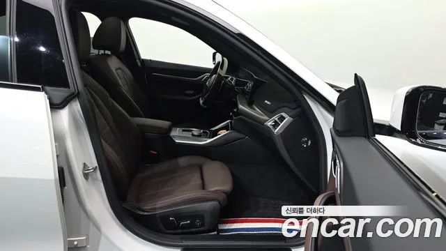 BMW 4-Series 4 серия (G22) 420i M Sport Pro Gran Coupe — Фото автомобиля 10