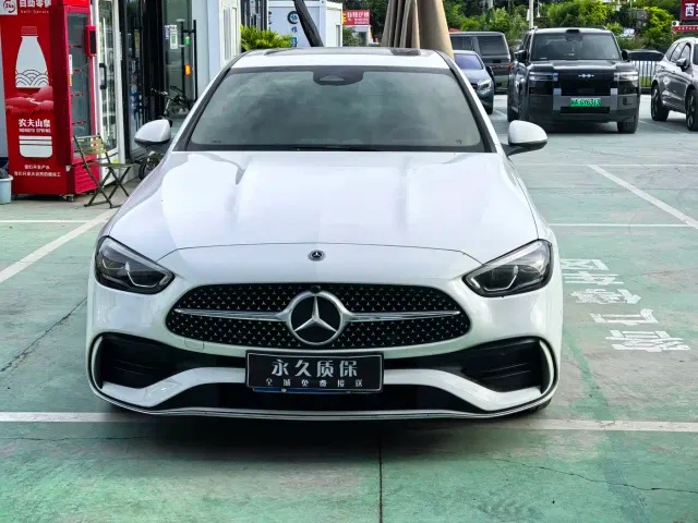 Mercedes-Benz C-Class — Фото автомобиля 2