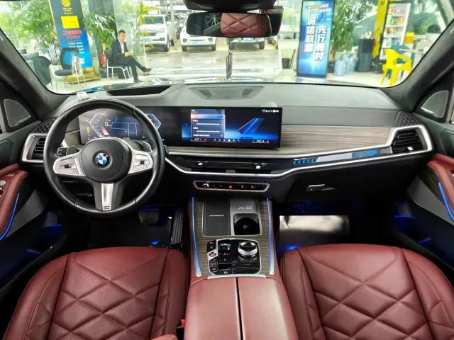 BMW X5 — Фото автомобиля 11