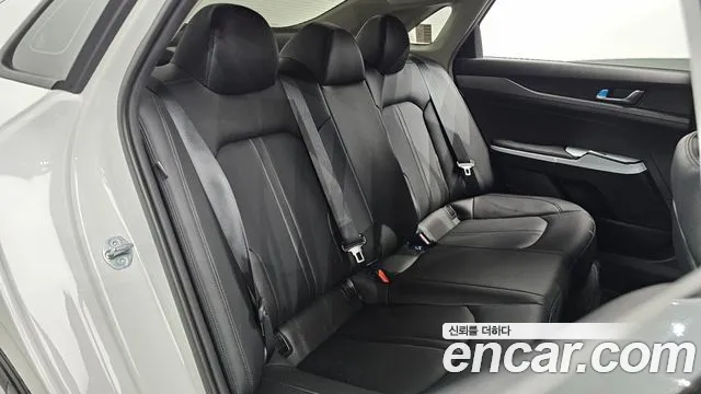 Kia K5 Generation 3 — Фото автомобиля 16