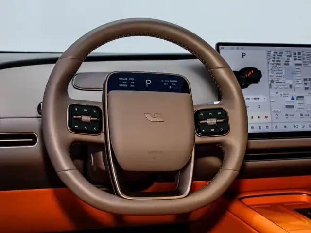 Li Auto Li Auto i6 2025 4WD Base Model — Фото автомобиля 13