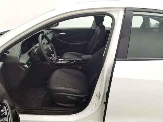 Buick Verano — Фото автомобиля 10