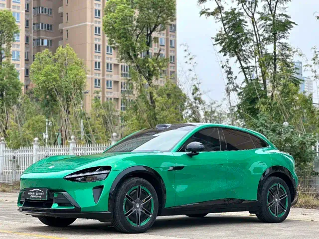 Фотография автомобиля — Xiaomi YU7