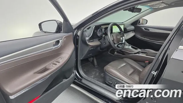 Hyundai Grandeur Новый Grandeur IG — Фото автомобиля 10