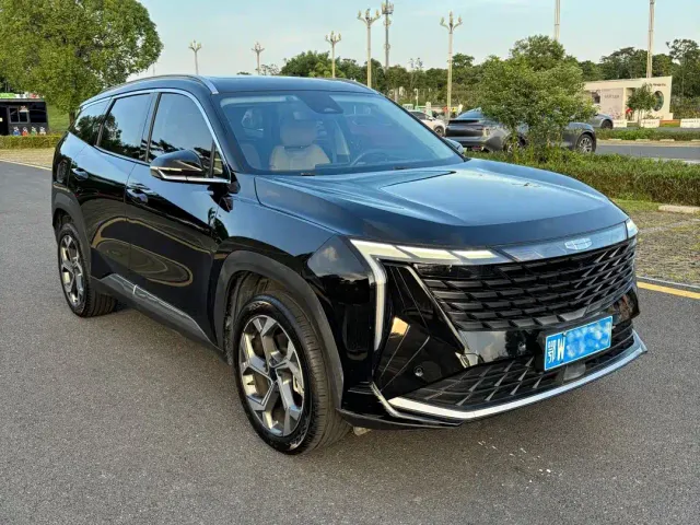 Geely Boyue L — Фото автомобиля 3