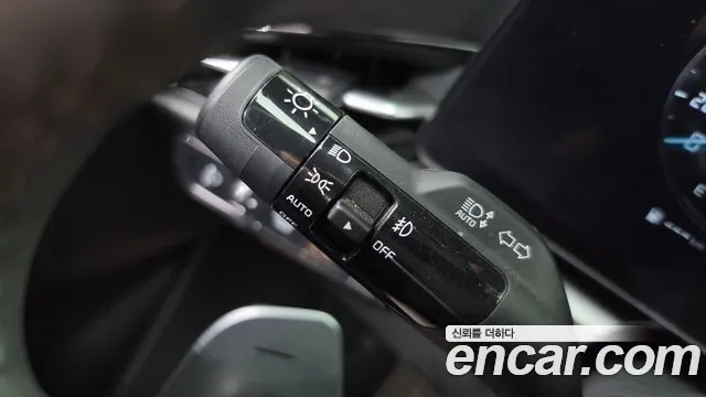 Kia Niro The All New Niro Signature — Фото автомобиля 26