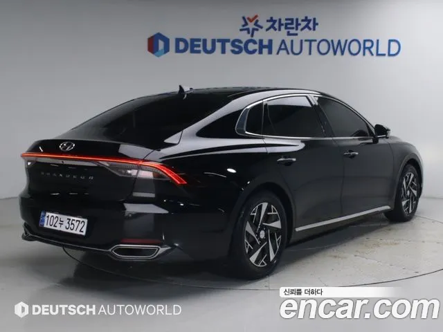 Hyundai Grandeur (New) Hybrid — Фото автомобиля 2