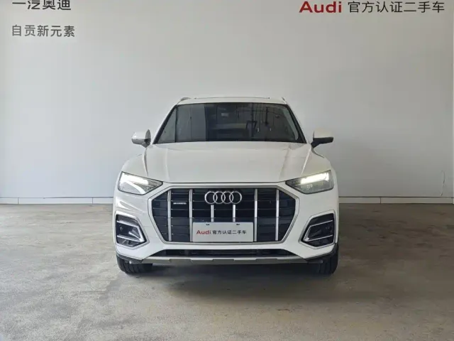 Audi Q5L — Фото автомобиля 15