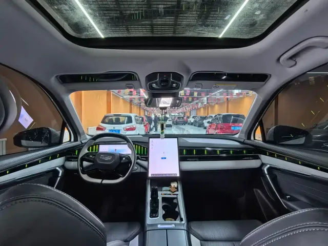Geely Boyue L — Фото автомобиля 9