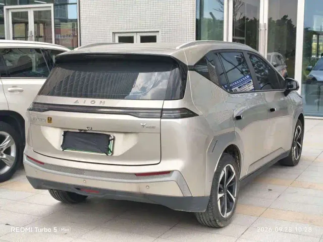 GAC Aion Y — Фото автомобиля 9