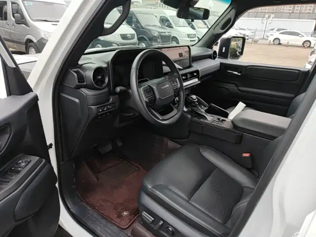 Toyota Prado — Фото автомобиля 11