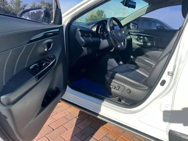 Toyota YARiS L Zhi Xuan — Фото автомобиля 7