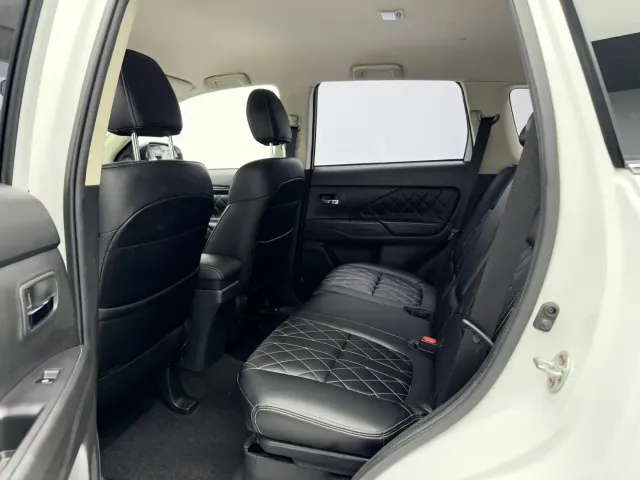 Mitsubishi Outlander — Фото автомобиля 10
