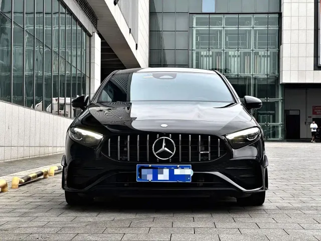 Mercedes-Benz A-Class AMG — Фото автомобиля 2
