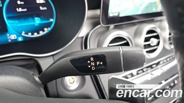 Mercedes-Benz C-Class — Фото автомобиля 9