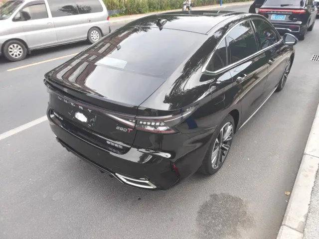 Chery Arrizo 8 — Фото автомобиля 11