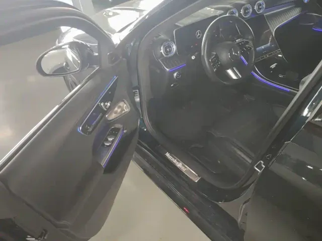 Mercedes-Benz C-Class — Фото автомобиля 15