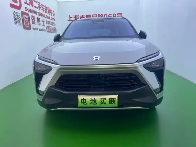 Nio ES8 — Фото автомобиля 2