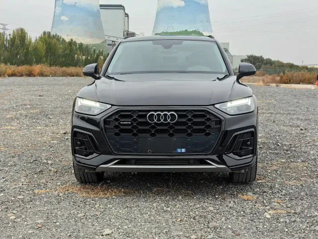 Audi Q5L — Фото автомобиля 2