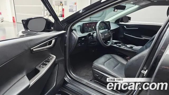 Kia EV6 — Фото автомобиля 10