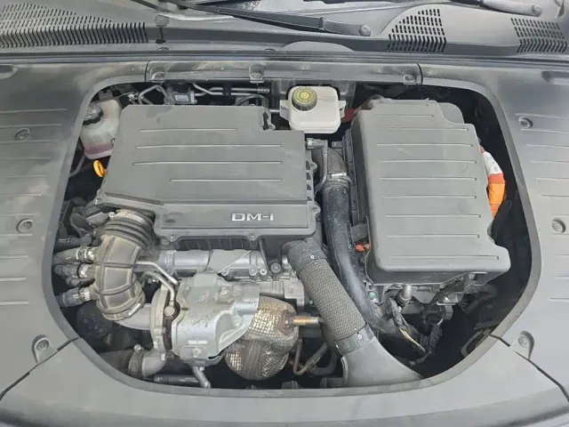 BYD Han — Фото автомобиля 16