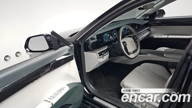 Hyundai Grandeur Grandeur (GN7) 3.5 Бензин 2WD — Фото автомобиля 10