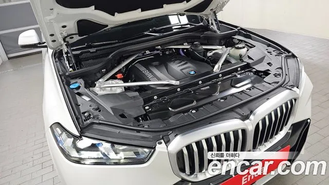 BMW X5 xDrive 40i M Sport — Фото автомобиля 6