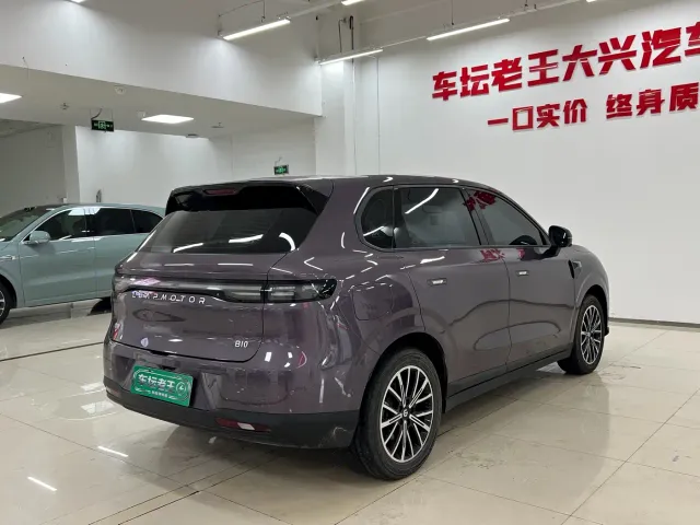 Leapmotor B10 — Фото автомобиля 8