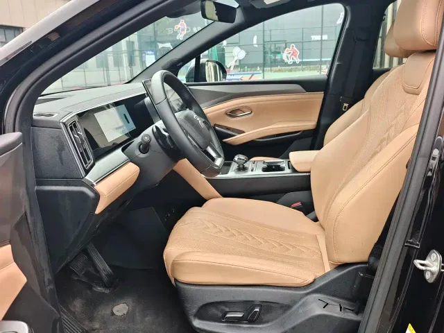 BYD Song L DM-i — Фото автомобиля 4